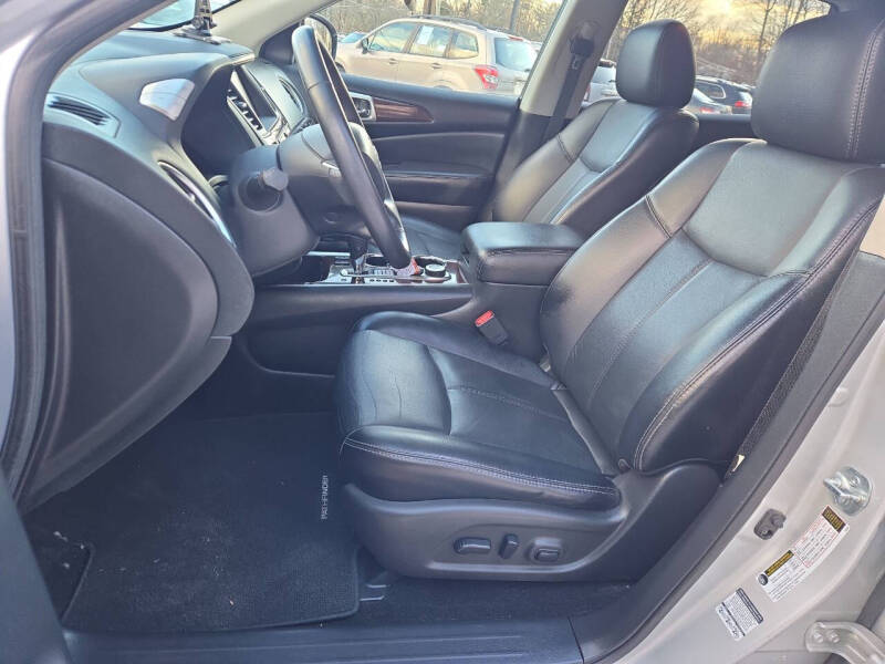 2014 Nissan Pathfinder SL