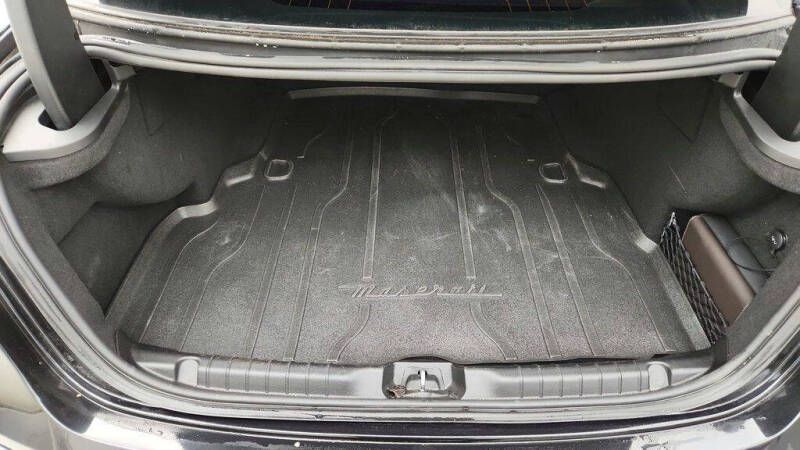 2023 Maserati Ghibli Modena