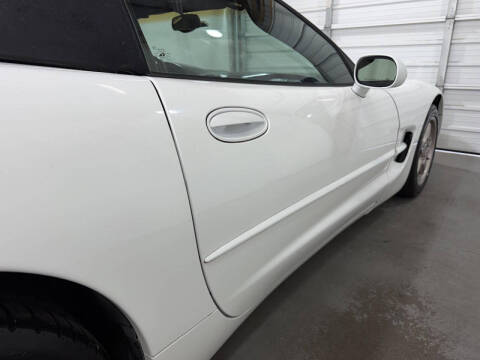 2004 Chevrolet Corvette