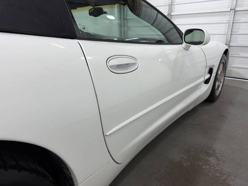 2004 Chevrolet Corvette