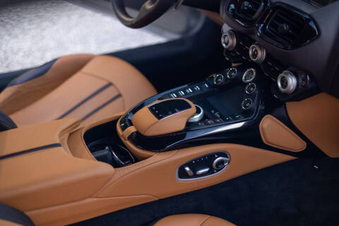 2023 Aston Martin Vantage