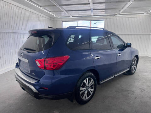 2017 Nissan Pathfinder