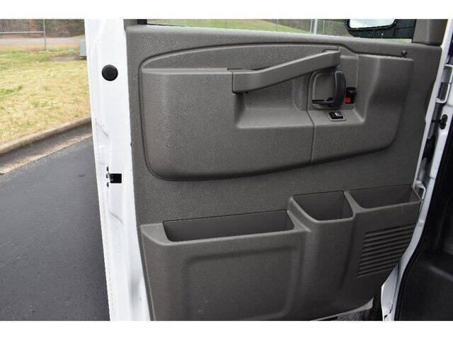 2021 Chevrolet Express 2500