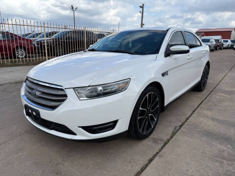 2018 Ford Taurus SEL