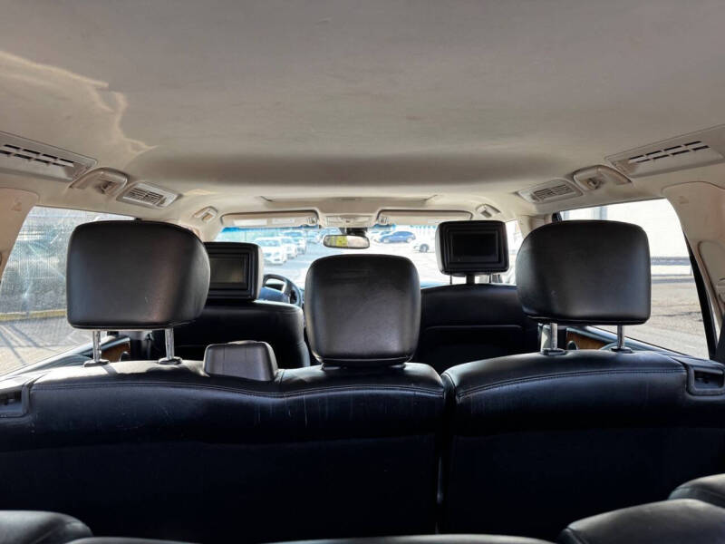 2012 Infiniti QX56