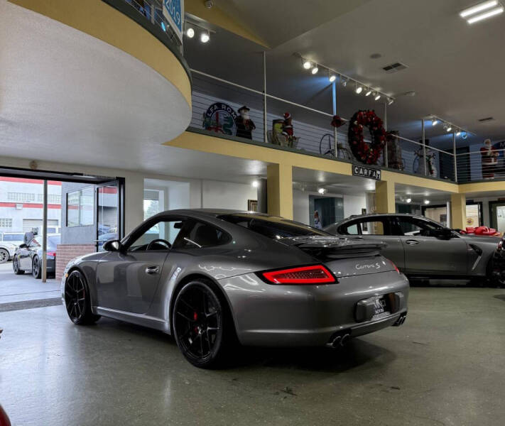 2005 Porsche 911 Carrera S