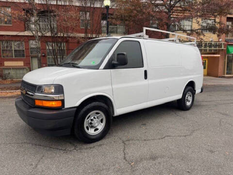 2018 Chevrolet Express 2500