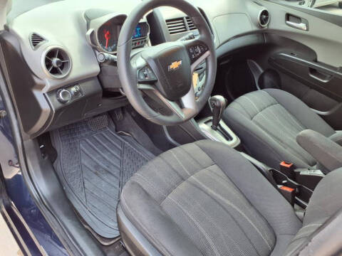 2015 Chevrolet Sonic LT Auto