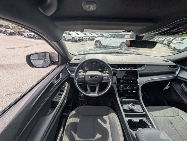 2025 Jeep Grand Cherokee L Laredo X