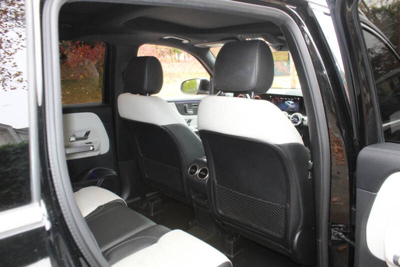 2023 Mercedes-Benz GLB GLB 250 4MATIC