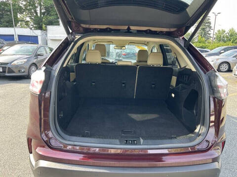 2020 Ford Edge SEL
