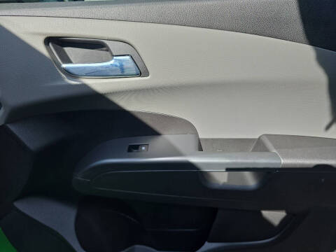 2016 Chevrolet Sonic LT Auto