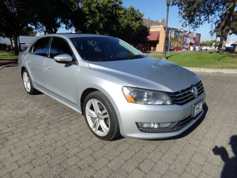 2012 Volkswagen Passat for sale at Family Truck and Auto in Oakdale CA