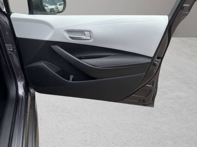 2024 Toyota Corolla Hatchback SE