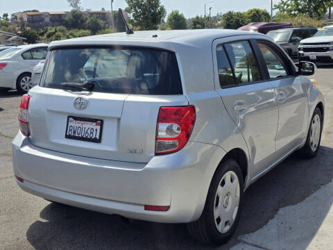 2009 Scion xD