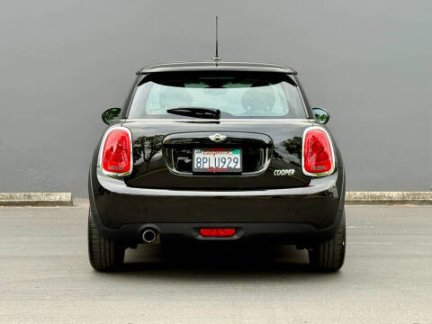 2016 MINI Hardtop 2 Door Cooper