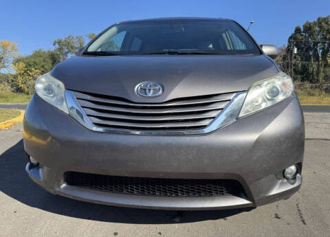 2016 Toyota Sienna