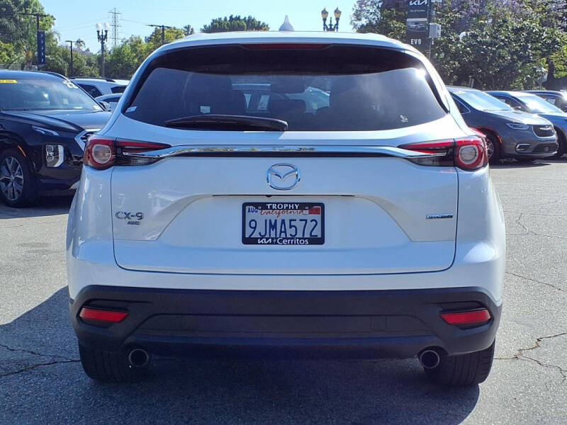 2023 Mazda CX-9 Touring Plus