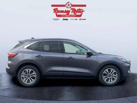 2022 Ford Escape Hybrid SEL