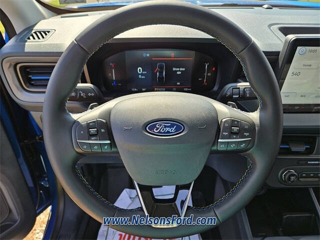 2025 Ford Maverick Lobo