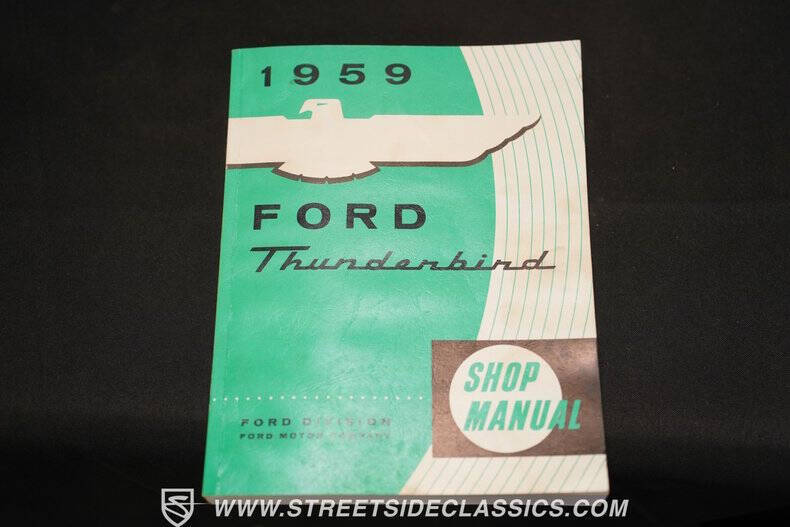 1959 Ford Thunderbird