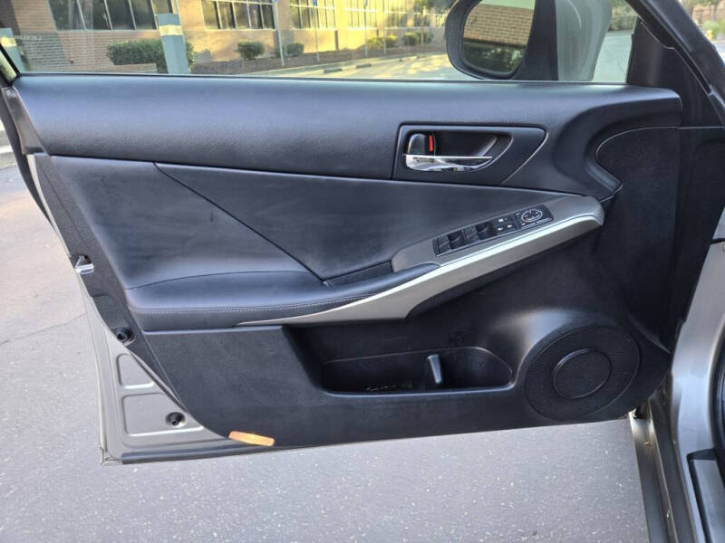 2015 Lexus IS 250