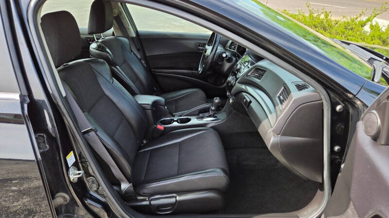 2013 Acura ILX 2.0L