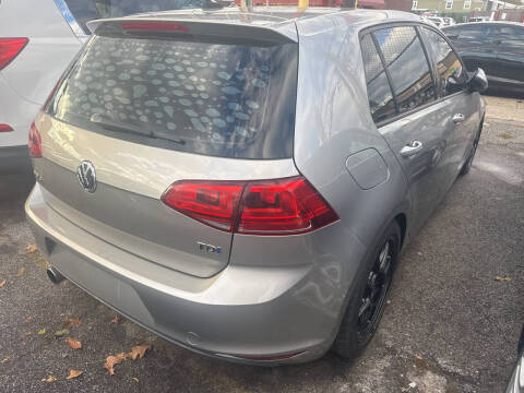 2015 Volkswagen Golf TDI SE