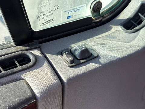 2007 Freightliner M2 106