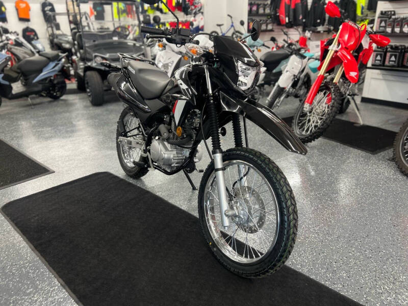 2024 Honda  XR150LR for sale at Valpo Motors in Valparaiso IN