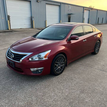 2013 Nissan Altima for sale at Humble Like New Auto in Humble TX