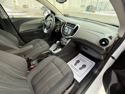 2017 Chevrolet Sonic LT Auto