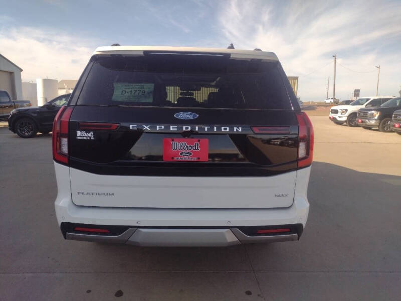 2026 Ford Expedition MAX Platinum