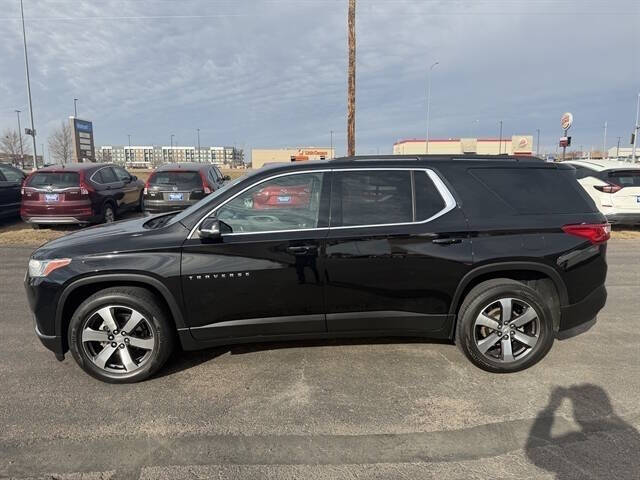 2021 Chevrolet Traverse LT Leather