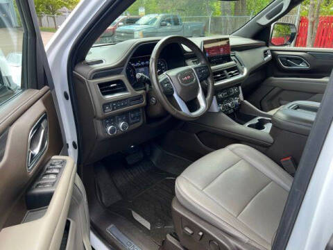 2021 GMC Yukon SLT