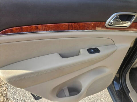 2011 Jeep Grand Cherokee Overland