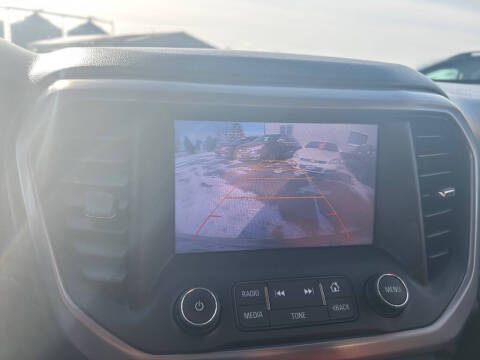 2017 GMC Acadia SLT-1