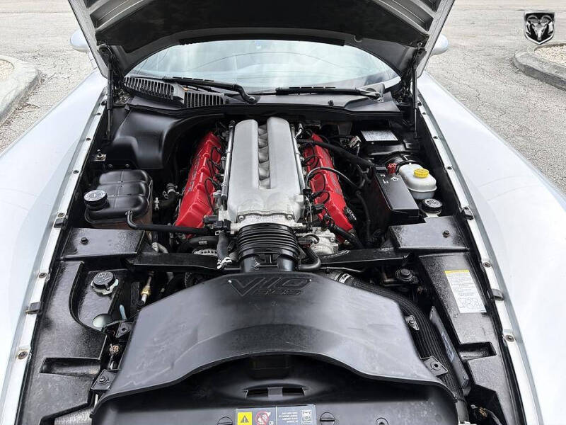 2004 Dodge Viper SRT-10