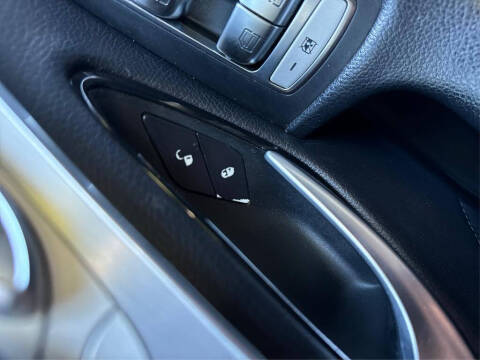 2019 Mercedes-Benz GLC GLC 300