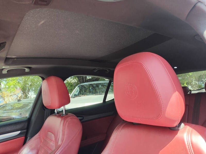 2019 Alfa Romeo Stelvio Ti