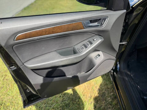 2013 Audi Q5 2.0T quattro Premium