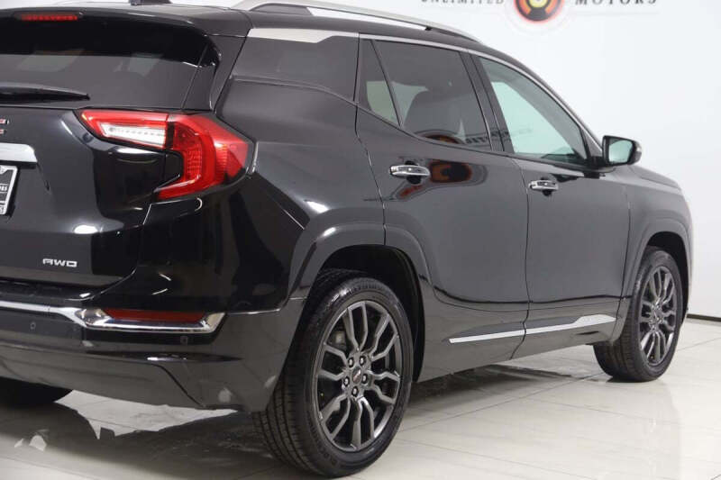 2023 GMC Terrain Denali