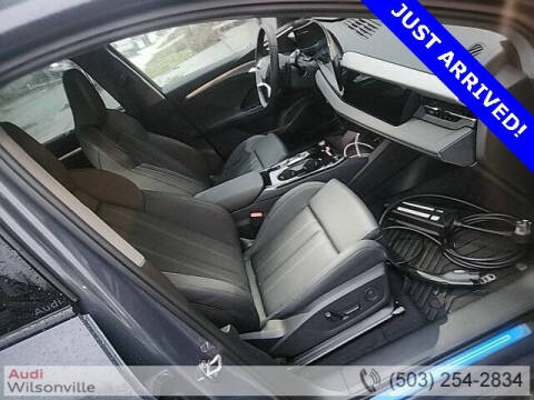 2025 Audi Q6 e-tron quattro Premium Plus