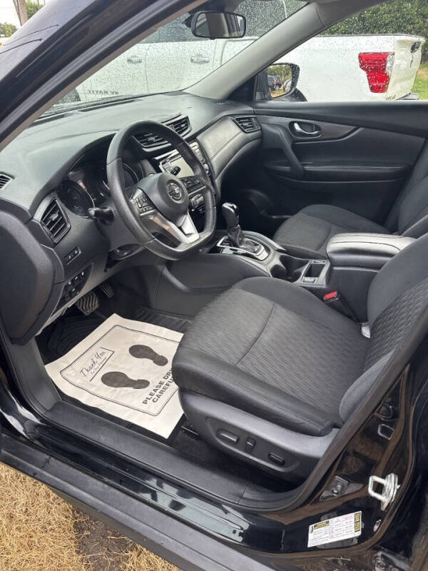 2019 Nissan Rogue SV