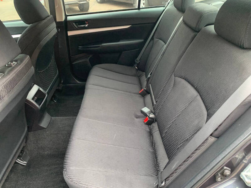 2011 Subaru Legacy 2.5i