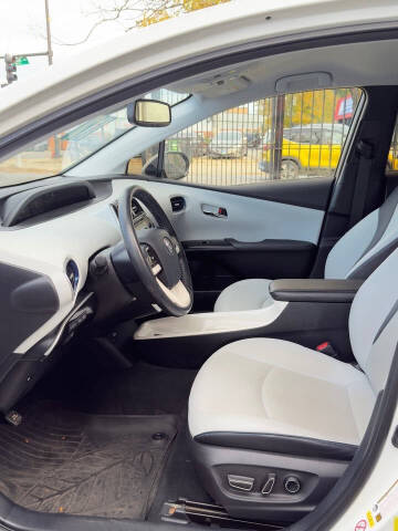 2017 Toyota Prius Four Touring