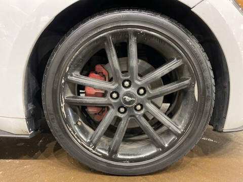 2017 Ford Mustang EcoBoost Premium