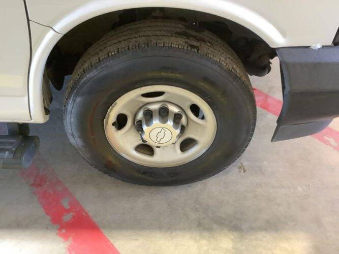 2017 Chevrolet Express LS 3500