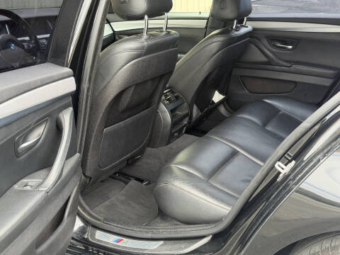 2015 BMW 5 Series 528i