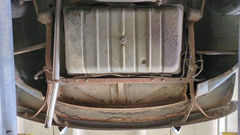 1947 Ford Deluxe